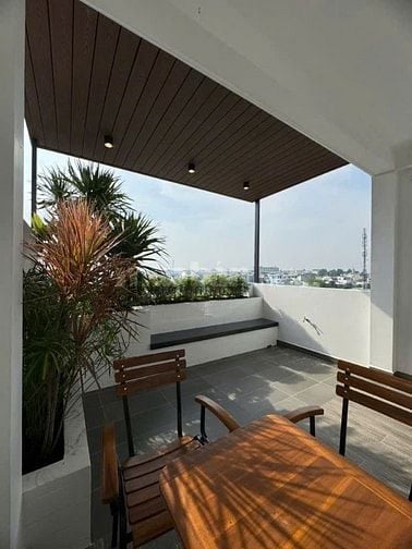 Nhà ngay ngã tư ga, Hà Huy Giáp, qua Gò Vấp 2 phút