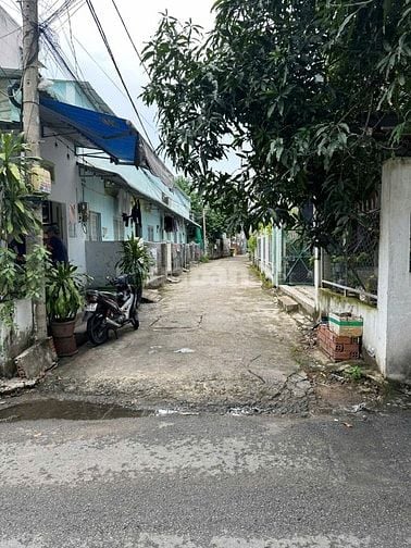 Cho thuê kho Quận 9, diện tích 300m2,  giá thuê siêu tốt