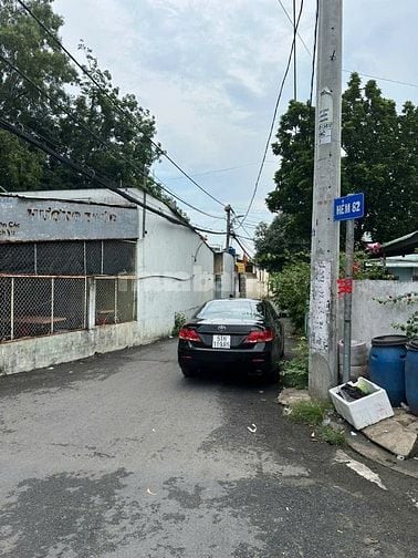 Cho thuê kho Quận 9, diện tích 300m2,  giá thuê siêu tốt