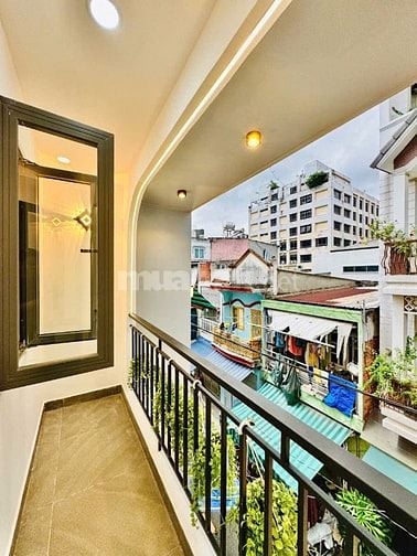 Nhà 3 lầu tuyệt đẹp CAO CẤP hẻm xe hơi 6m Đinh Tiên Hoàng, P1, Q.Bình 