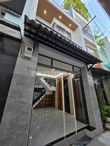 Nhà 3,5x10m ,nhà mới đẹp 1 lầu 2 pn 2 toilét Âu Dương Lân P3Q8