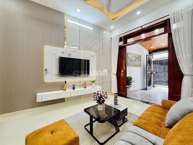 Nhà 4 lầu tuyệt đẹp CAO CẤP hẻm xe hơi Quang Trung, P11, Q.Gò Vấp