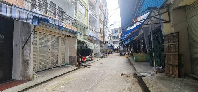 Bán nhà chợ Hoàng Hoa Thám, P.12, Q.Tân Bình (cách nhà ga T3 1.5km )