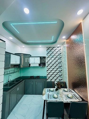 Nhà đẹp CAO CẤP hẻm xe hơi Phan Huy Ích, P15, Q.Tân Bình.