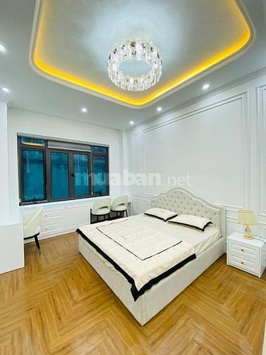 🚨 BÁN NHÀ LÔ GÓC NGUYỄN CHÍ THANH- 55M- 4 TẦNG – ĐỐNG ĐA 🚨