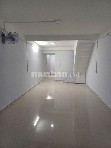 Cho Thuê Nhà Mặt Tiền Đường Phan Văn Trị, Quận Bình Thạnh