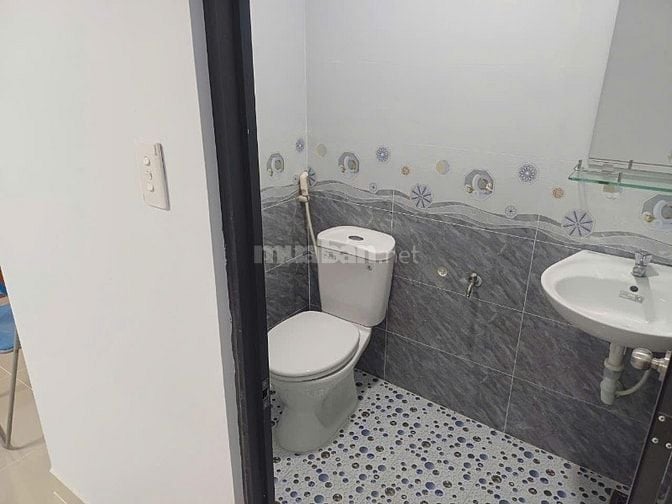 Cho Thuê Nhà Mặt Tiền Đường Phan Văn Trị, Quận Bình Thạnh