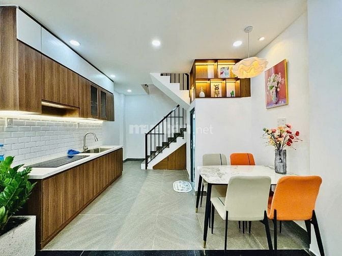 Nhà hẻm xe hơi 6m có lề đường Lê Văn Duyệt P3 Q.BT ngay Phan Xích Long