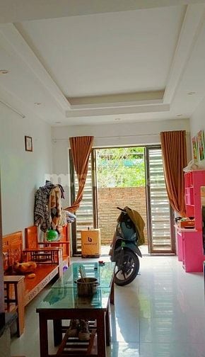 4 TẦNG 33M, GIÁ 3,99 TỶ #Ỷ #LA, GẦN ĐH PHENIKA, GIÁP LIỀN KỀ DƯƠNG NỘI