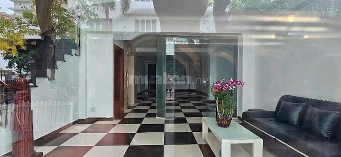 Cho thuê nhanh mặt bằng tầng trệt Hưng Gia  , Phú Mỹ Hưng ,Quận 7.