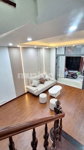 Chính chủ bán nhà phố Trung phụng