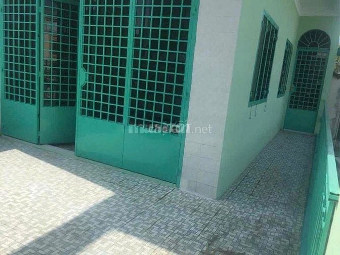 Cho thuê nhà mặt tiền Huyện Toại, P.12, Q.11 giá 28tr