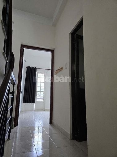 Cho thuê nhà 84/3 Lê Quang Định, P.14, Bình Thạnh