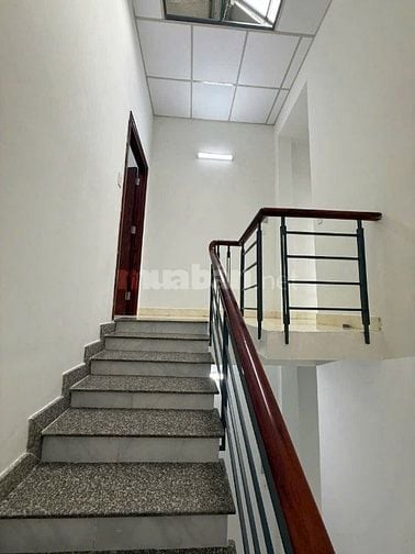 Bán nhà 1 trệt 2 lầu đường xe hơi hẻm 175, Phường Tăn Nhơn Phú B