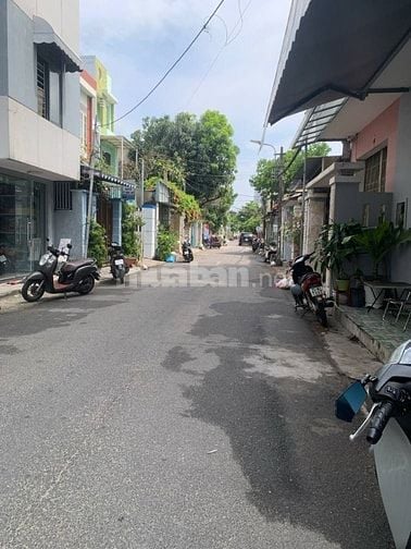 bán 260m2  . mtwj tiền Phạm Quang Ảnh . . cạnh bãi tắm Mỹ Khê..