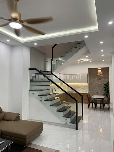 BÁN NHÀ 3 TẦNG MỚI XÂY HẺM 339 LÊ HỒNG PHONG, PHÚ HÒA, THỦ DẦU MỘT