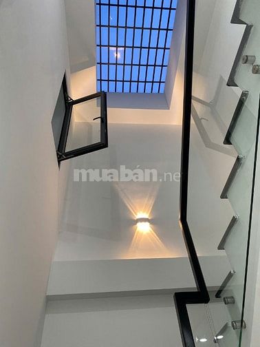 BÁN NHÀ 3 TẦNG MỚI XÂY HẺM 339 LÊ HỒNG PHONG, PHÚ HÒA, THỦ DẦU MỘT