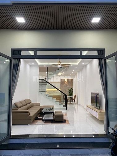 BÁN NHÀ 3 TẦNG MỚI XÂY HẺM 339 LÊ HỒNG PHONG, PHÚ HÒA, THỦ DẦU MỘT