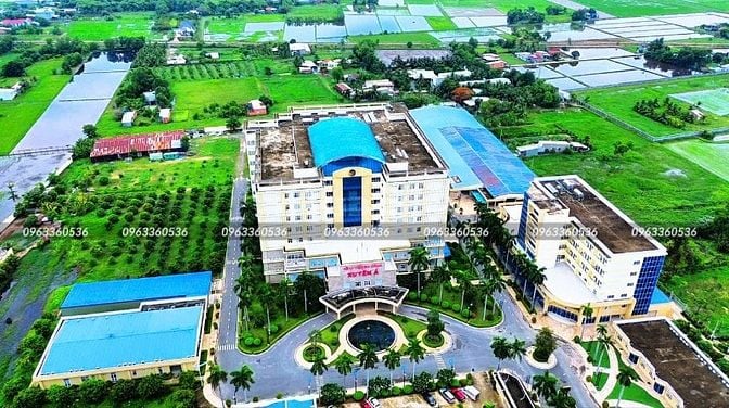 Chính chủ bán gấp 158m2 đường 3/2 cách Vinhomes Hậu Nghĩa 50m, SHR 