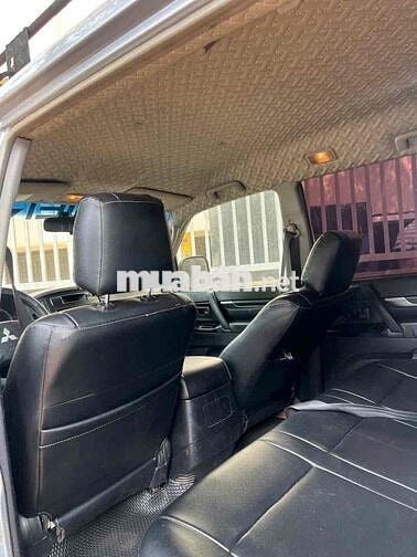 Mitsubishi Pajero 2008 - 300000 km