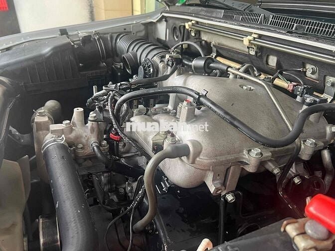 Mitsubishi Pajero 2008 - 300000 km
