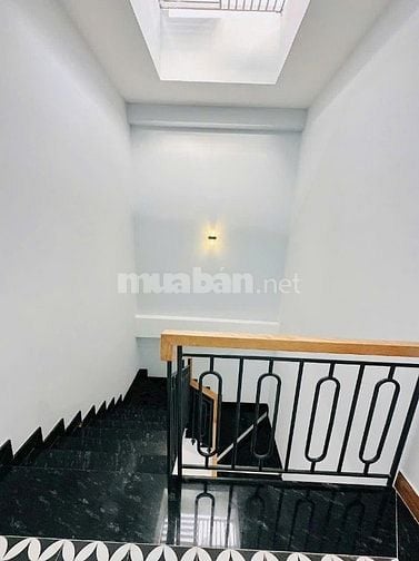 Bán nhà đẹp Phan Văn Hân, 43m², 1T1L, 2PN, 2WC, hẻm 4m, sổ riêng