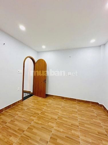 Bán nhà đẹp Phan Văn Hân, 43m², 1T1L, 2PN, 2WC, hẻm 4m, sổ riêng