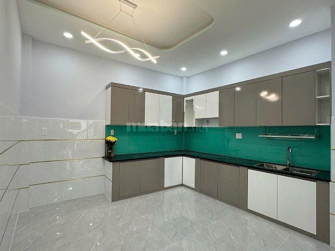 Bán nhà đẹp Phan Văn Hân, 43m², 1T1L, 2PN, 2WC, hẻm 4m, sổ riêng