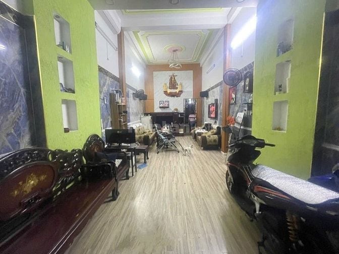  CHỈ HƠN_ 11 T.Ỷ _ SỞ HỮU CĂN MẶT TIỀN ĐƯỜNG_ ĐỘC LẬP _Q. TÂN PHÚ 