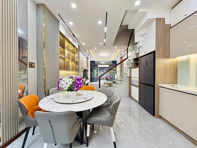CHÍNH CHỦ BÁN GẤP 3CĂN LIỀN KỀ GIÁ MỀM CHO KHÁCH MAU LẸ FULL NỘI THẤT