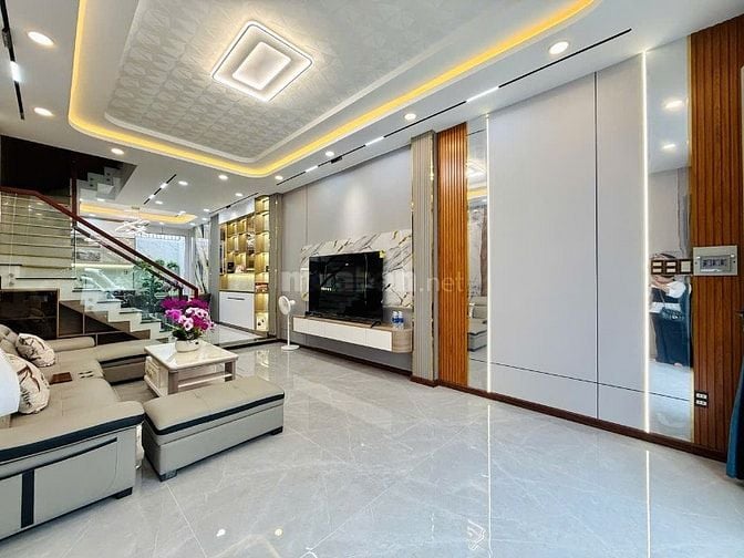 CHÍNH CHỦ BÁN GẤP 3CĂN LIỀN KỀ GIÁ MỀM CHO KHÁCH MAU LẸ FULL NỘI THẤT