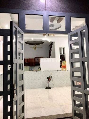 GẤP LẮM RỒI BÁN NHÀ 1 LẦU 125m2 NGAY UBND XÃ TÂN PHÚ TRUNG GIÁ 690 Tri