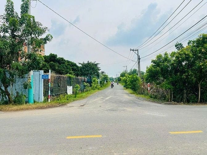 BÁN GẤP ĐẤT ĐẸP! 209M2 MT 6M ĐƯỜNG LÊ THỊ LONG - PHƯỚC HIỆP. 800 TRIỆU