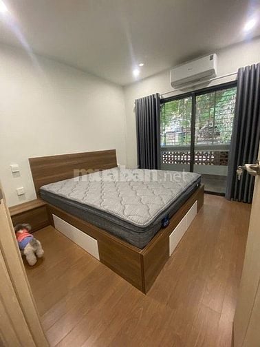 Cho thuê căn hộ tập thể khu thanh Xuân Bắc, tầng 2, diện tích 55 m2 