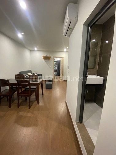 Cho thuê căn hộ tập thể khu thanh Xuân Bắc, tầng 2, diện tích 55 m2 