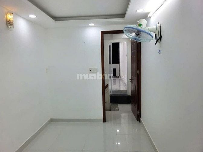 Cho thuê nhà nguyên căn 3PN đường Lê Đức Thọ, p 17, Gò Vấp