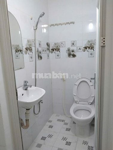 Bán nhà hẻm xe hơi Nguyễn Văn Cừ q5 