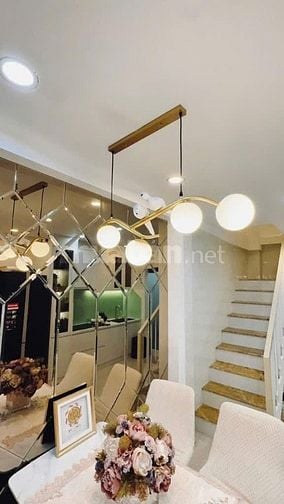 Bán nhà phố Nguyễn Tri Phương, Quận 10 – 29m² – 2 tầng – giá 5.5 tỷ