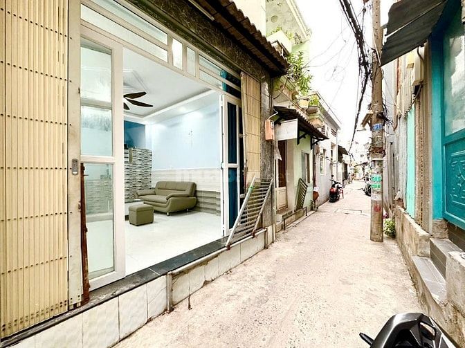 BÁN NHÀ 994 HUỲNH TẤN PHÁT HỖ TRỢ VAY BANK 2,5 TỶ