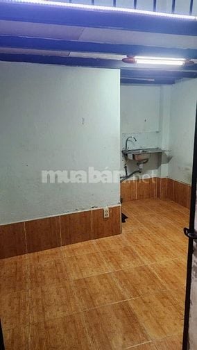 Cho thuê phòng trọ 234/4A Bùi Đình Túy, P.12, Bình Thạnh, WC riêng