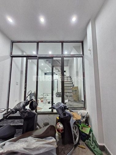 BÁN NHÀ 4 TẦNG X32M PHỐ MINH KHAI, VÀI BƯỚC RA PHỐ, GẦN TIME CITY