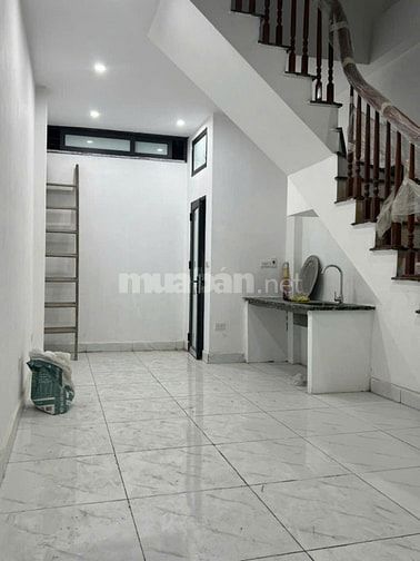 BÁN NHÀ 4 TẦNG X32M PHỐ MINH KHAI, VÀI BƯỚC RA PHỐ, GẦN TIME CITY