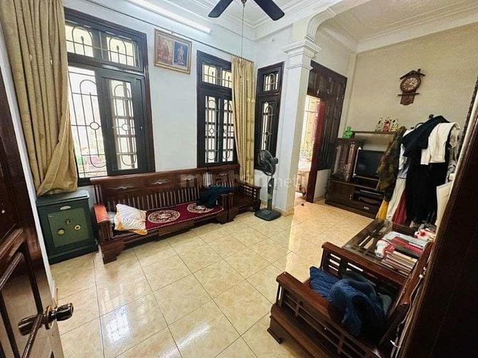 🏡 BÁN NHÀ CỬA PHỐ TRẦN DUY HƯNG – Ô TÔ ĐỖ 10M – SỔ VUÔNG ĐÉT NHÀ DÂN 