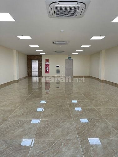 Cho thuê nhà tòa nhà Hồ Tùng Mâu:150m2, 1 hầm, 7 tầng