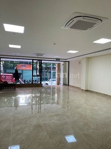 Cho thuê nhà tòa nhà Hồ Tùng Mâu:150m2, 1 hầm, 7 tầng