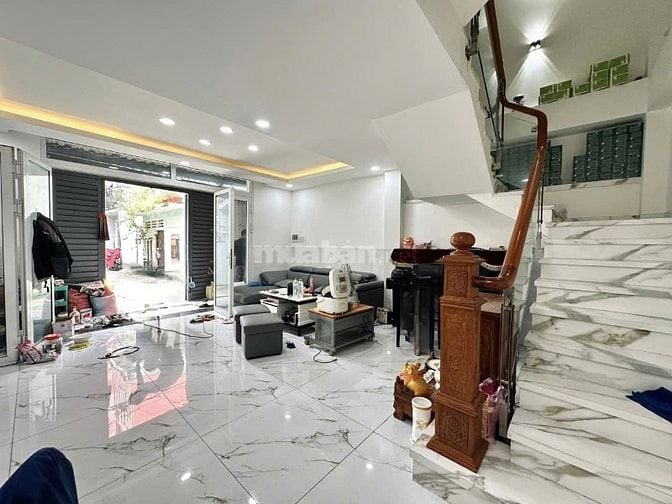 Ô tô ngủ trong nhà - Nguyễn Văn Đậu, Bình Thạnh – 5 tầng mới - 8.3 