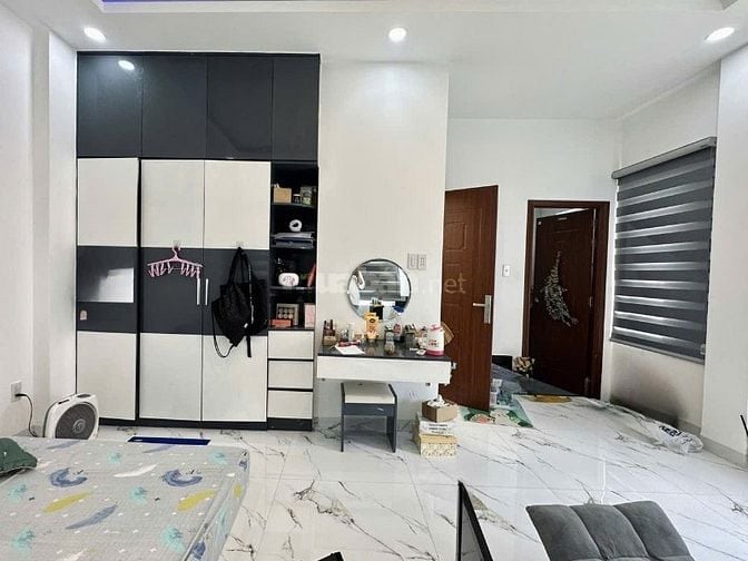 Ô tô ngủ trong nhà - Nguyễn Văn Đậu, Bình Thạnh – 5 tầng mới - 8.3 