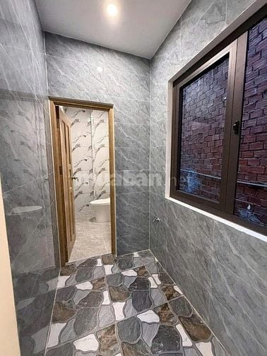 BÀ CHỊ CẦN VỐN KINH DOANH BÁN NHANH NHÀ RIÊNG THỔ CƯ GIÁ CHỈ HƠN 2 TỶ 