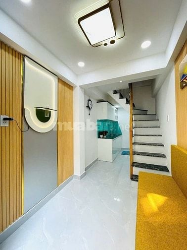 Nhà hiếm Tầm 2.5 tỷ Nhà 3 Tầng khu Phan Xích Long P7 PN có sổ hồng 