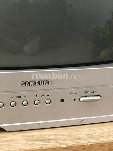 Cần thanh lý Tivi samsung cổ 12in như hình